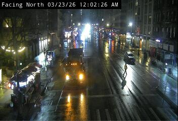 2 Avenue @ 49 Street live webcam