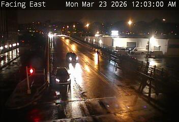 207 Street @ 9 Avenue live webcam