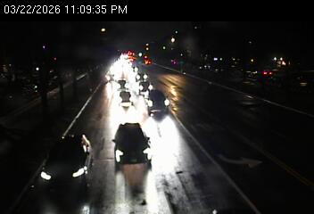 Ocean Parkway @ Ditmas Avenue live webcam