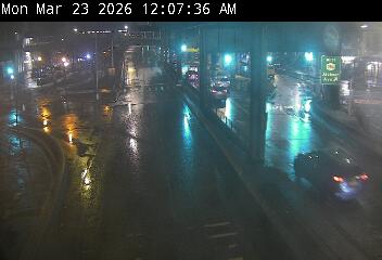 QBB @ Crescent Street live webcam
