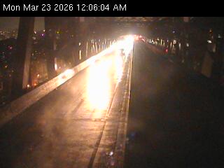 QBB Upper Level @ Queens Pier live webcam