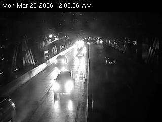 QBB Upper Level Center Mall @ York Avenue live webcam