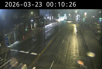 Victory Blvd @ Bay Street live webcam