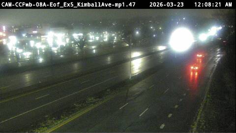 Cross County Parkway East of Exit 4 (I-87/NY 100) live webcam