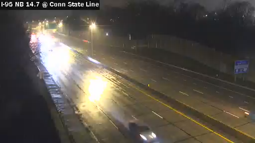 I-95 MP 014.70 NB Just Before the Connecticut State Line live webcam