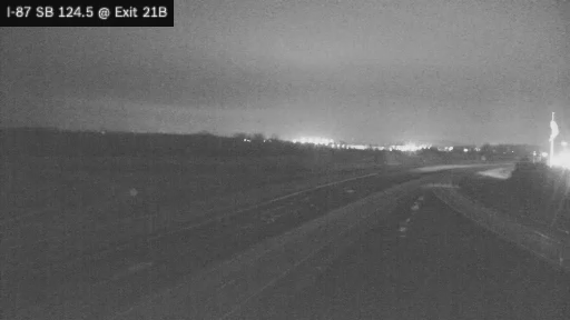 I-87 MP 124.50 SB at Interchange 21B (Coxsackie) live webcam