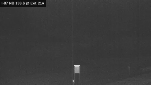 I-87 MP 133.60 NB at Interchange 21A (Berkshire Connector) live webcam