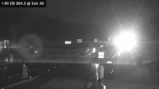 I-90 MP 304.20 EB at Interchange 40 (Weedsport) live webcam