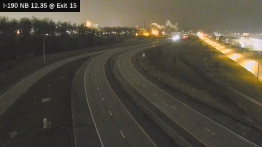 I-190 MP 012.35 NB at Interchange 15 (Sheridan Drive) live webcam