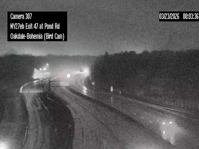 NY27 at Oakdale Merge - Camera2 live webcam