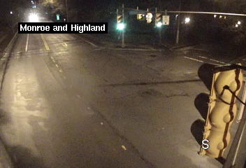 Monroe Ave at Highland Ave live webcam