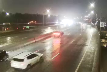 I-678 at LIE live webcam