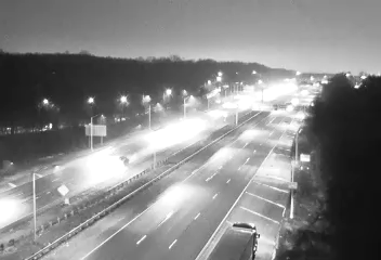 NY440 at Englewood Avenue live webcam