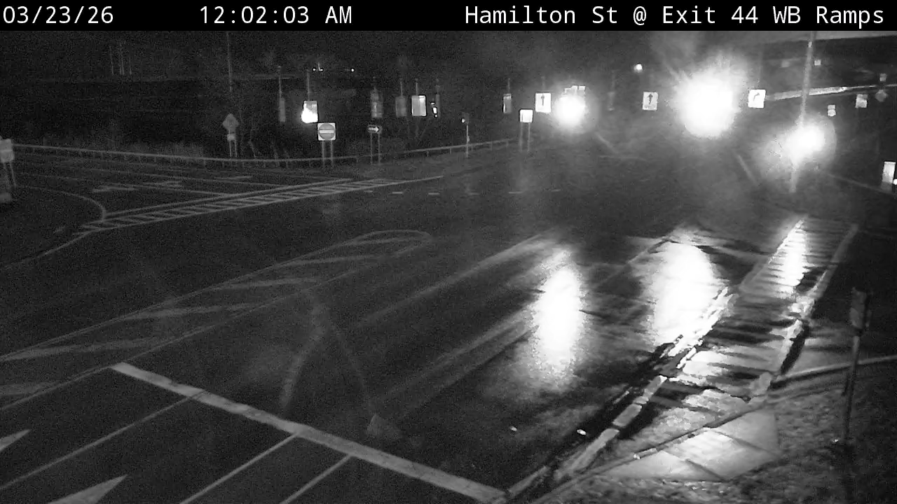 Hamilton St at Exit 44 Westbound live webcam