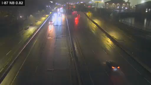 I-87 MP 000.82 NB South of Interchange 1 (Yonkers) live webcam