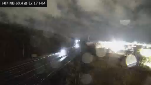 I-87 MP 060.40 NB Just North of Interchange 17 (Newburgh/I-84) live webcam