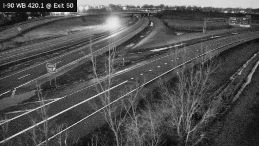 I-90 MP 420.10 WB West of Interchange 50 (Niagara Falls/I-290) live webcam