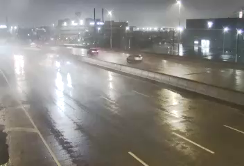 I-678 at Linden Place live webcam