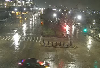 West Street at W. 34 St live webcam