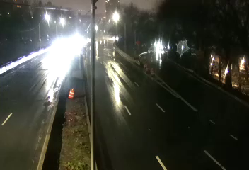 Henry Hudson Pkwy at W. 81 Street live webcam
