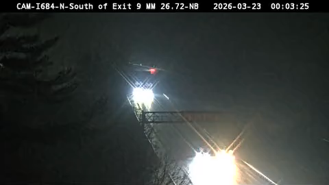 I-684 South of Exit 9 I-84(Danbury) live webcam