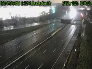I87 NB 249B at Exit 12 at North Palisades Center Dr MM 18.91 live webcam