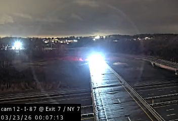 I-87 NB at Exit 7 - NY 7 live webcam