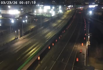 I-690 west of Exit 14 (Teall Ave) live webcam