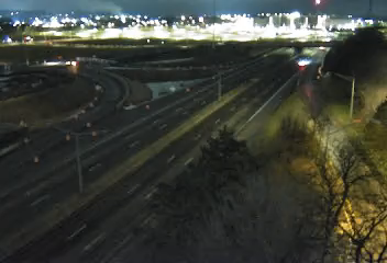 I-81 north of Exit 22 (Court St) live webcam
