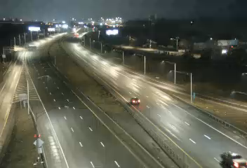 I-690 west of Exit 13 (Hiawatha Blvd) live webcam