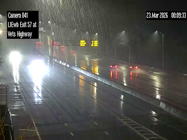 I-495 at Veterans Memorial Hwy(Exit 57) live webcam