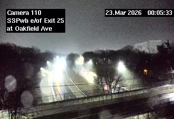 SSP East of Exit 25 N/S - NY 106 live webcam