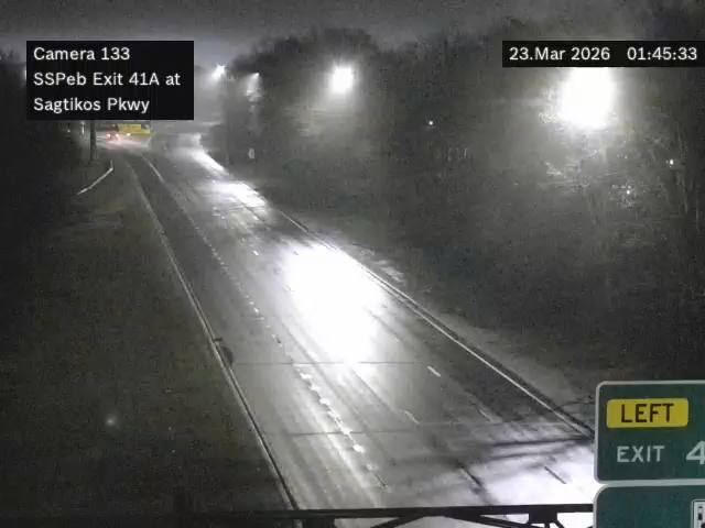 SSP Center Median at Exit 41A (SAG and HSP) live webcam