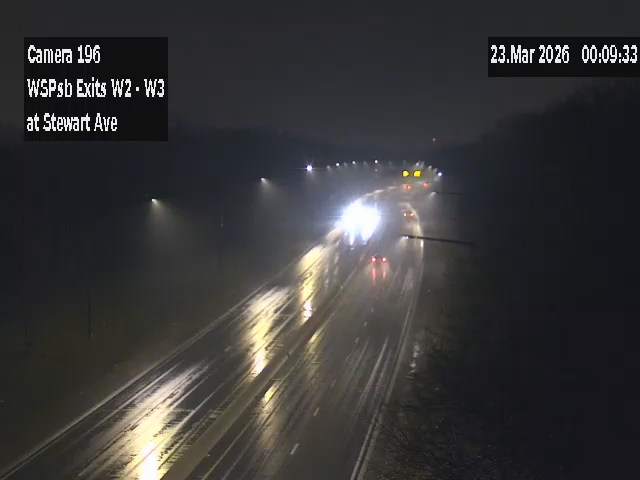 WSP Exits W02-W03 at Stewart Ave. live webcam
