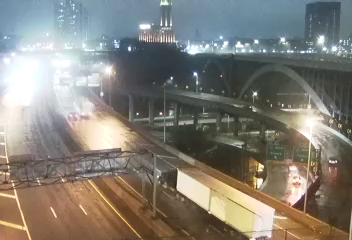I-95 at Undercliff Avenue live webcam