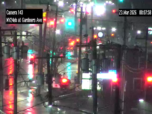 NY 24 at Gardniers Ave live webcam