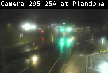 NY25A at Plandome Road live webcam