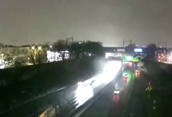 907M at 46th Street live webcam