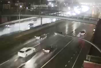 907M at 27th Avenue live webcam