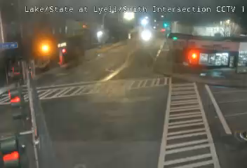 Lake Ave at Lyell Ave live webcam