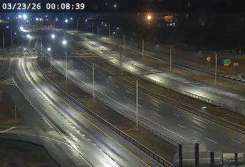 I-690 east of Exit 16 (Thompson Rd) live webcam