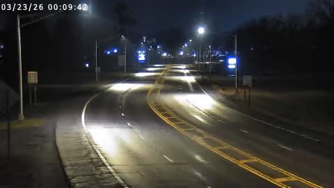 NY-370 west of Railroad Bridge (Parkway) live webcam