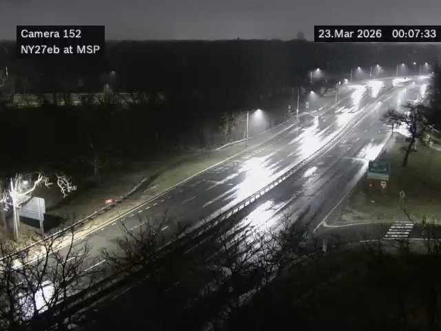 NY 27 at Meadowbrook State Parkway live webcam