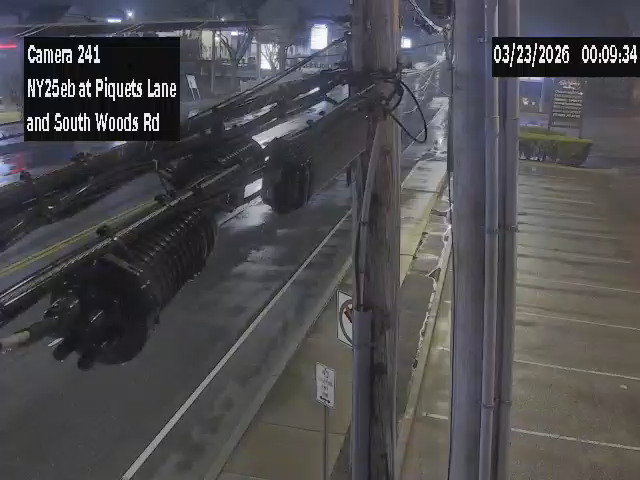 NY 25 at Piquets Lane/South Woods Road live webcam