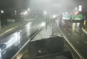 908A at New England Thruway/Overpass live webcam
