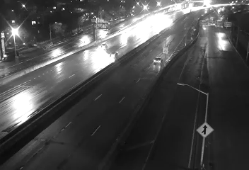I-495 at Greenpoint Avenue live webcam