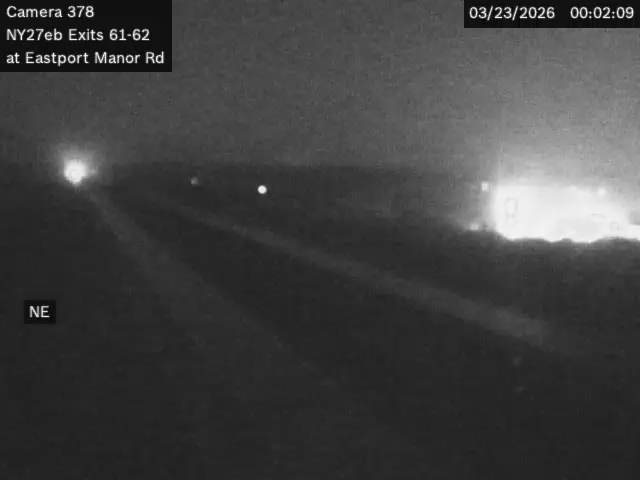 NY27 at Eastport-Manor Rd (CR55) live webcam