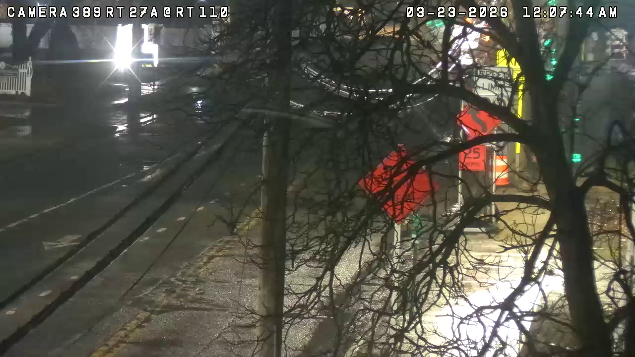 NY27A at Broadway (NY110) live webcam