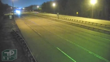 MM 2.9 Pennsylvania Ext. Interchange 6A w/o Toll Plaza (Florence Twp) live webcam