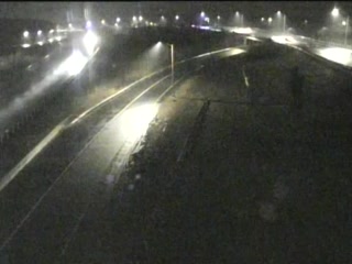 I-84 w/o Exit 39 A (South Rd) live webcam